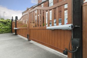 Smart & Secure Aluminium Gate